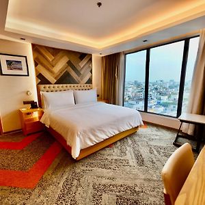 Hansa- A Premium Residence